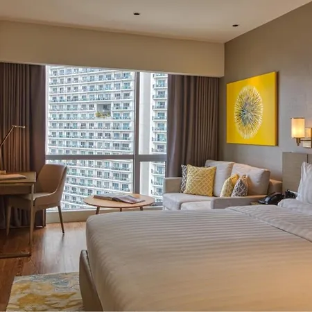 Novotel Suites Manila At Acqua By Prince