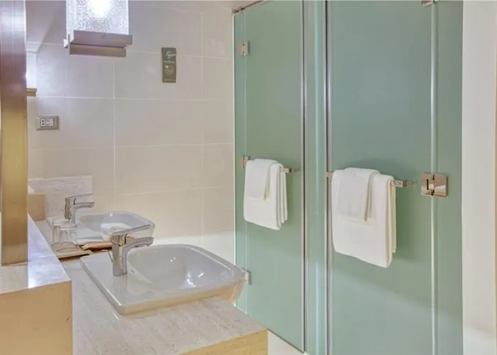 Acqua Residences At Acqua By 5*